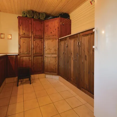 Five-bedroom Holiday In Outrup Tatil Evi